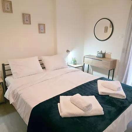 2steps To The Апартаменты Кастория