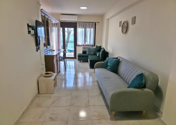 Апартаменты 2steps To The